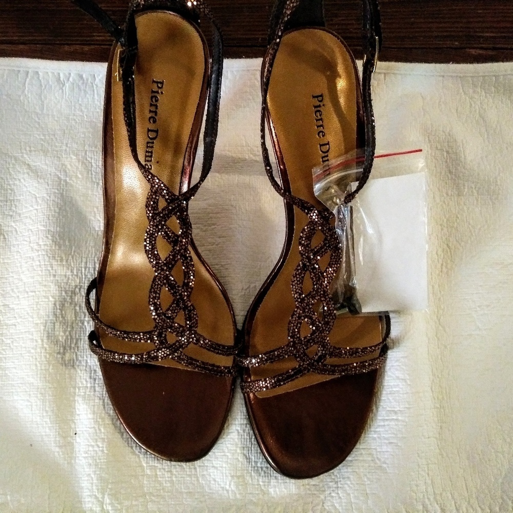 Gold heels